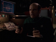 extant_StarTrek_VOY_7x24-RenaissanceMan_2616.jpg