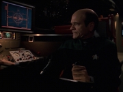 extant_StarTrek_VOY_7x24-RenaissanceMan_2634.jpg