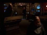 extant_StarTrek_VOY_7x24-RenaissanceMan_2641.jpg