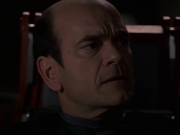 extant_StarTrek_VOY_7x24-RenaissanceMan_2654.jpg