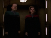 extant_StarTrek_VOY_7x24-RenaissanceMan_2662.jpg
