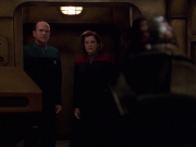 extant_StarTrek_VOY_7x24-RenaissanceMan_2691.jpg