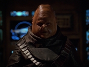 extant_StarTrek_VOY_7x24-RenaissanceMan_2697.jpg
