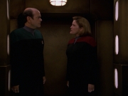 Filename=extant_StarTrek_VOY_7x24-RenaissanceMan_2717.jpg
Filesize=117KiB
Dimensions=1200x900
Date added=Jan 16, 2020 extant_StarTrek_VOY_7x24-RenaissanceMan_2717.jpg