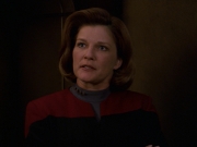 Filename=extant_StarTrek_VOY_7x24-RenaissanceMan_2725.jpg
Filesize=108KiB
Dimensions=1200x900
Date added=Jan 16, 2020 extant_StarTrek_VOY_7x24-RenaissanceMan_2725.jpg
