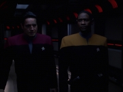 extant_StarTrek_VOY_7x24-RenaissanceMan_2809.jpg
