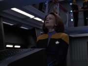 extant_StarTrek_VOY_7x24-RenaissanceMan_2830.jpg