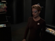 extant_StarTrek_VOY_7x24-RenaissanceMan_2848.jpg
