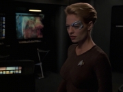 extant_StarTrek_VOY_7x24-RenaissanceMan_2852.jpg