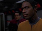 extant_StarTrek_VOY_7x24-RenaissanceMan_2857.jpg