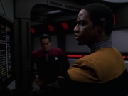 extant_StarTrek_VOY_7x24-RenaissanceMan_2863.jpg