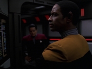 extant_StarTrek_VOY_7x24-RenaissanceMan_2864.jpg