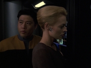 extant_StarTrek_VOY_7x24-RenaissanceMan_2909.jpg