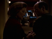 extant_StarTrek_VOY_7x24-RenaissanceMan_2952.jpg
