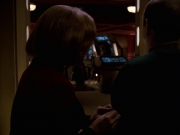 extant_StarTrek_VOY_7x24-RenaissanceMan_2959.jpg
