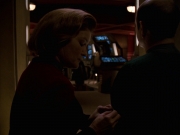 extant_StarTrek_VOY_7x24-RenaissanceMan_2965.jpg