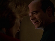extant_StarTrek_VOY_7x24-RenaissanceMan_2977.jpg