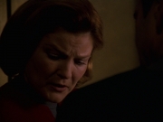 extant_StarTrek_VOY_7x24-RenaissanceMan_2986.jpg