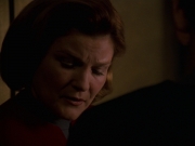 extant_StarTrek_VOY_7x24-RenaissanceMan_2989.jpg