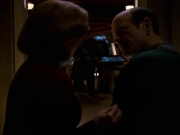 extant_StarTrek_VOY_7x24-RenaissanceMan_2997.jpg