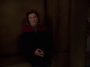 extant_StarTrek_VOY_7x24-RenaissanceMan_3011.jpg
