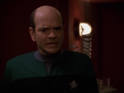 extant_StarTrek_VOY_7x24-RenaissanceMan_3030.jpg