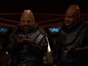 extant_StarTrek_VOY_7x24-RenaissanceMan_3034.jpg
