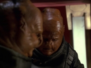 extant_StarTrek_VOY_7x24-RenaissanceMan_3069.jpg