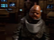extant_StarTrek_VOY_7x24-RenaissanceMan_3163.jpg
