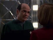 Filename=extant_StarTrek_VOY_7x24-RenaissanceMan_3354.jpg
Filesize=124KiB
Dimensions=1200x900
Date added=Jan 16, 2020 extant_StarTrek_VOY_7x24-RenaissanceMan_3354.jpg