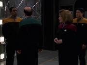 Filename=extant_StarTrek_VOY_7x24-RenaissanceMan_3372.jpg
Filesize=117KiB
Dimensions=1200x900
Date added=Jan 16, 2020 extant_StarTrek_VOY_7x24-RenaissanceMan_3372.jpg