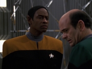 Filename=extant_StarTrek_VOY_7x24-RenaissanceMan_3385.jpg
Filesize=134KiB
Dimensions=1200x900
Date added=Jan 16, 2020 extant_StarTrek_VOY_7x24-RenaissanceMan_3385.jpg