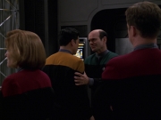 Filename=extant_StarTrek_VOY_7x24-RenaissanceMan_3404.jpg
Filesize=117KiB
Dimensions=1200x900
Date added=Jan 16, 2020 extant_StarTrek_VOY_7x24-RenaissanceMan_3404.jpg