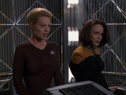 Filename=extant_StarTrek_VOY_7x24-RenaissanceMan_3413.jpg
Filesize=169KiB
Dimensions=1200x900
Date added=Jan 16, 2020 extant_StarTrek_VOY_7x24-RenaissanceMan_3413.jpg