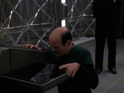 Filename=extant_StarTrek_VOY_7x24-RenaissanceMan_3446.jpg
Filesize=149KiB
Dimensions=1200x900
Date added=Jan 16, 2020 extant_StarTrek_VOY_7x24-RenaissanceMan_3446.jpg
