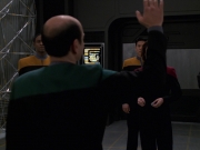 Filename=extant_StarTrek_VOY_7x24-RenaissanceMan_3449.jpg
Filesize=117KiB
Dimensions=1200x900
Date added=Jan 16, 2020 extant_StarTrek_VOY_7x24-RenaissanceMan_3449.jpg