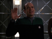 Filename=extant_StarTrek_VOY_7x24-RenaissanceMan_3451.jpg
Filesize=132KiB
Dimensions=1200x900
Date added=Jan 16, 2020 extant_StarTrek_VOY_7x24-RenaissanceMan_3451.jpg