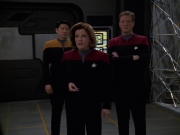 Filename=extant_StarTrek_VOY_7x24-RenaissanceMan_3455.jpg
Filesize=119KiB
Dimensions=1200x900
Date added=Jan 16, 2020 extant_StarTrek_VOY_7x24-RenaissanceMan_3455.jpg