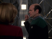 Filename=extant_StarTrek_VOY_7x24-RenaissanceMan_3465.jpg
Filesize=139KiB
Dimensions=1200x900
Date added=Jan 16, 2020 extant_StarTrek_VOY_7x24-RenaissanceMan_3465.jpg