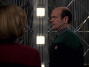 Filename=extant_StarTrek_VOY_7x24-RenaissanceMan_3467.jpg
Filesize=137KiB
Dimensions=1200x900
Date added=Jan 16, 2020 extant_StarTrek_VOY_7x24-RenaissanceMan_3467.jpg