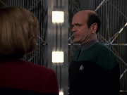 Filename=extant_StarTrek_VOY_7x24-RenaissanceMan_3468.jpg
Filesize=138KiB
Dimensions=1200x900
Date added=Jan 16, 2020 extant_StarTrek_VOY_7x24-RenaissanceMan_3468.jpg