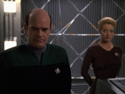 Filename=extant_StarTrek_VOY_7x24-RenaissanceMan_3495.jpg
Filesize=145KiB
Dimensions=1200x900
Date added=Jan 16, 2020 extant_StarTrek_VOY_7x24-RenaissanceMan_3495.jpg