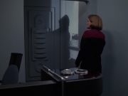 Filename=extant_StarTrek_VOY_7x24-RenaissanceMan_3521.jpg
Filesize=111KiB
Dimensions=1200x900
Date added=Jan 16, 2020 extant_StarTrek_VOY_7x24-RenaissanceMan_3521.jpg
