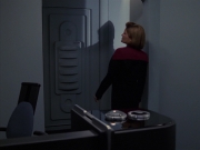 Filename=extant_StarTrek_VOY_7x24-RenaissanceMan_3522.jpg
Filesize=110KiB
Dimensions=1200x900
Date added=Jan 16, 2020 extant_StarTrek_VOY_7x24-RenaissanceMan_3522.jpg