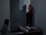 Filename=extant_StarTrek_VOY_7x24-RenaissanceMan_3523.jpg
Filesize=116KiB
Dimensions=1200x900
Date added=Jan 16, 2020 extant_StarTrek_VOY_7x24-RenaissanceMan_3523.jpg