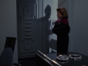 Filename=extant_StarTrek_VOY_7x24-RenaissanceMan_3538.jpg
Filesize=123KiB
Dimensions=1200x900
Date added=Jan 16, 2020 extant_StarTrek_VOY_7x24-RenaissanceMan_3538.jpg