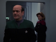 Filename=extant_StarTrek_VOY_7x24-RenaissanceMan_3547.jpg
Filesize=100KiB
Dimensions=1200x900
Date added=Jan 16, 2020 extant_StarTrek_VOY_7x24-RenaissanceMan_3547.jpg