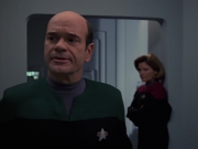 Filename=extant_StarTrek_VOY_7x24-RenaissanceMan_3549.jpg
Filesize=102KiB
Dimensions=1200x900
Date added=Jan 16, 2020 extant_StarTrek_VOY_7x24-RenaissanceMan_3549.jpg