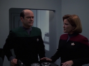 Filename=extant_StarTrek_VOY_7x24-RenaissanceMan_3572.jpg
Filesize=111KiB
Dimensions=1200x900
Date added=Jan 16, 2020 extant_StarTrek_VOY_7x24-RenaissanceMan_3572.jpg