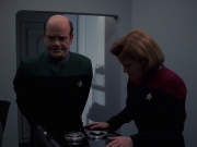Filename=extant_StarTrek_VOY_7x24-RenaissanceMan_3574.jpg
Filesize=111KiB
Dimensions=1200x900
Date added=Jan 16, 2020 extant_StarTrek_VOY_7x24-RenaissanceMan_3574.jpg